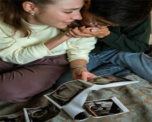 患有新冠肺炎治愈后 多久能做美国试管婴儿促排卵?