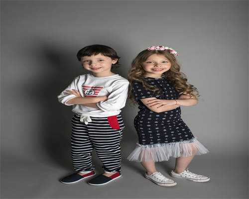 广州试管代生机构包男孩_大龄女性去美国做试管，如何做才能提高活产率？