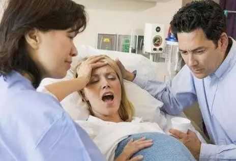 国外试管婴儿可以找人代生吗,私立医院做试管选性别多少钱-私立医院做试管被