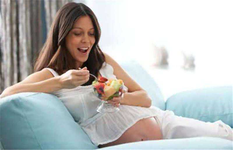 试管婴儿移植后天天肚子疼