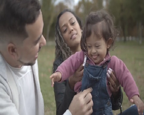 水壶儿童礼盒1-3岁适用吗？